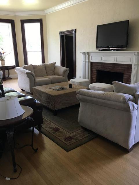 224 E Cedar St, Exeter, CA 93221 photo 3