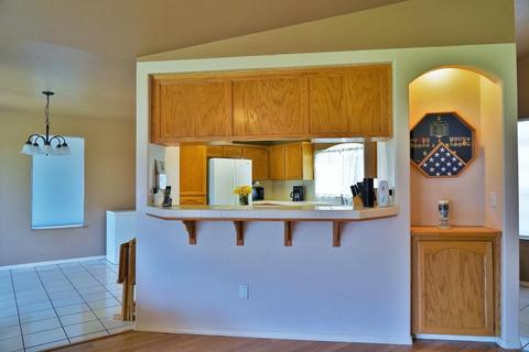 827 Monaco Dr, Lemoore, CA 93245 photo 7