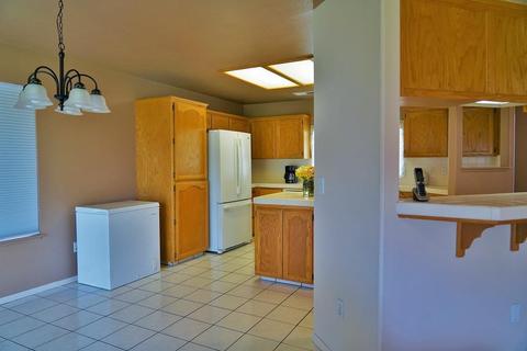 827 Monaco Dr, Lemoore, CA 93245 photo 11