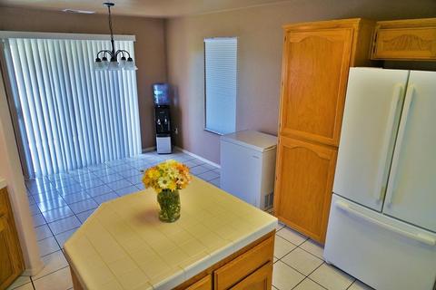 827 Monaco Dr, Lemoore, CA 93245 photo 14
