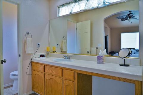 827 Monaco Dr, Lemoore, CA 93245 photo 33