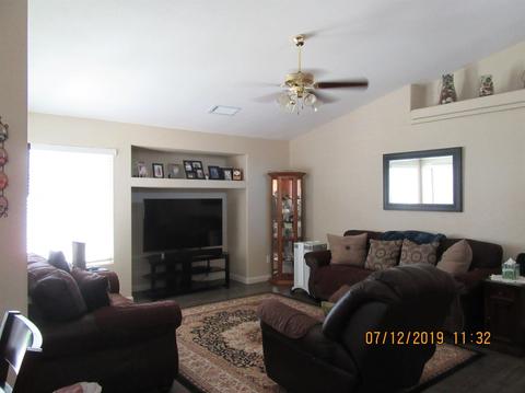 2305 E Oak Ave, Visalia, CA 93292 photo 8