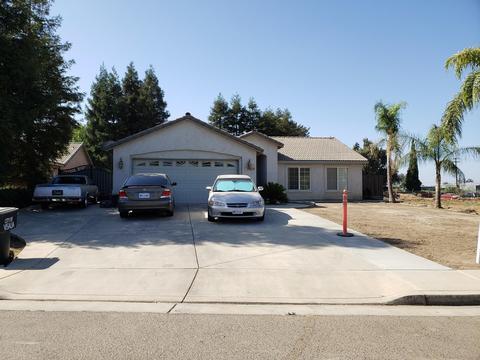 2305 E Oak Ave, Visalia, CA 93292 photo 1