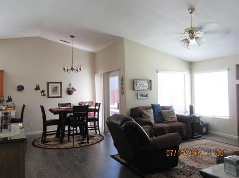 2305 E Oak Ave, Visalia, CA 93292 photo 4
