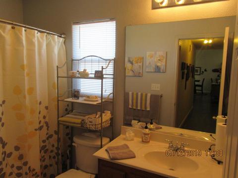 2305 E Oak Ave, Visalia, CA 93292 photo 13