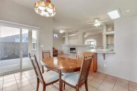 1210 E Mesa Ct, Visalia, CA 93292 photo 12