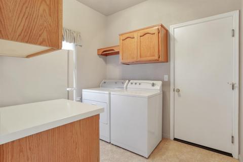 1210 E Mesa Ct, Visalia, CA 93292 photo 25
