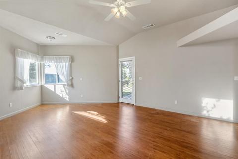 1210 E Mesa Ct, Visalia, CA 93292 photo 21