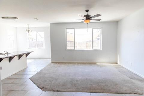 611 Visconti St, Lemoore, CA 93245 photo 3