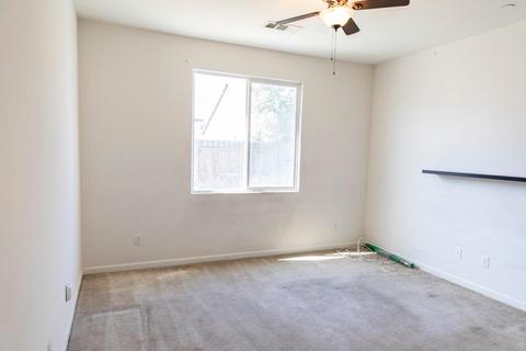 611 Visconti St, Lemoore, CA 93245 photo 13