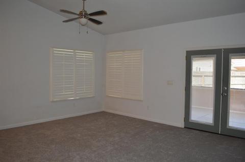999 Par Ave, Lemoore, CA 93245 photo 4