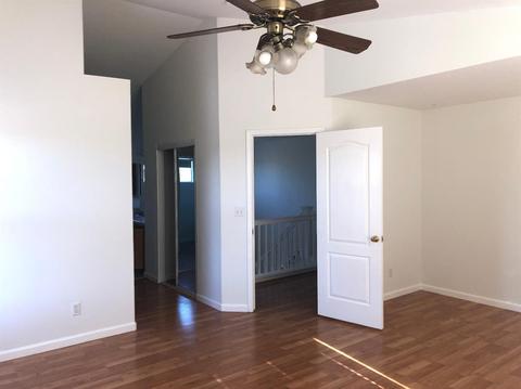 641 Contenta Ct, Lemoore, CA 93245 photo 13