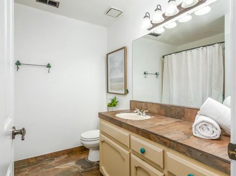 635 W Paul Ave, Clovis, CA 93612 photo 9