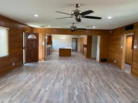 1730 E Cheryl Ln, Tulare, CA 93274 photo 5
