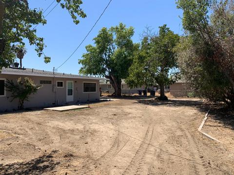 1730 E Cheryl Ln, Tulare, CA 93274 photo 27