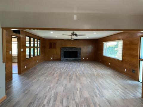1730 E Cheryl Ln, Tulare, CA 93274 photo 4