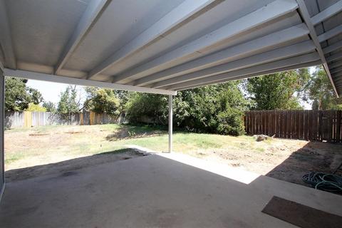 37785 Dublin Dr, Madera, CA 93636 photo 27
