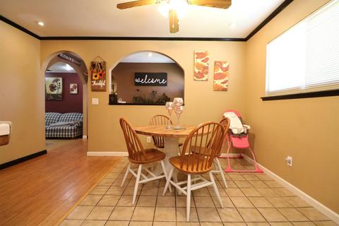 1497 E Walnut Ave, Tulare, CA 93274 photo 5