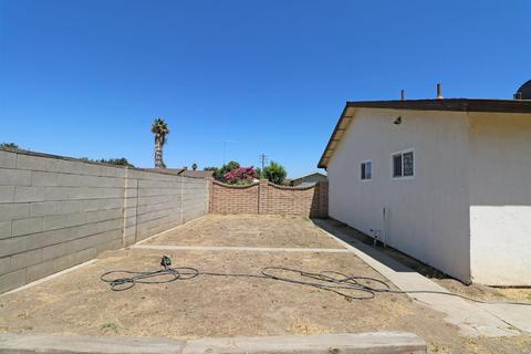 1497 E Walnut Ave, Tulare, CA 93274 photo 22