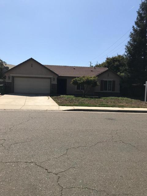 3709 E Hillcrest Ave, Visalia, CA 93292 photo 2
