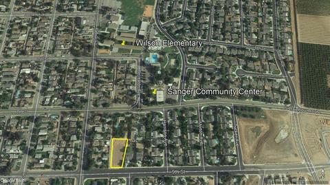 712 9th St, Sanger, CA 93657 photo 3