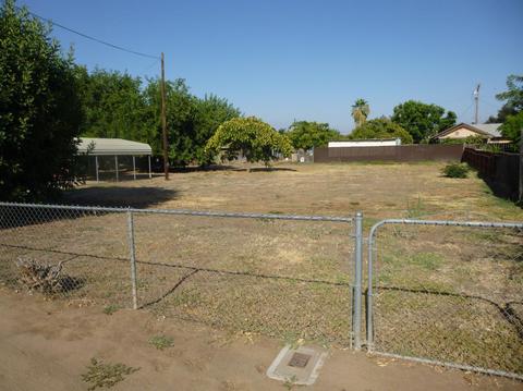 19552 Richardson Rd, Strathmore, CA 93267 photo 4