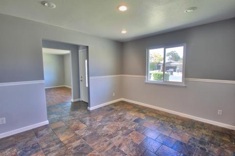 119 Evergreen Ave, Visalia, CA 93277 photo 8