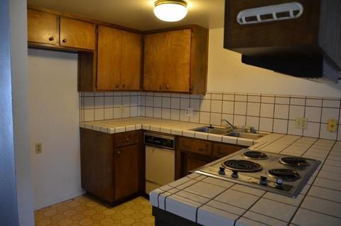 40 N 19th Ave #B, Lemoore, CA 93245 photo 9