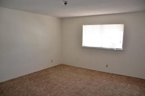 40 N 19th Ave #B, Lemoore, CA 93245 photo 22