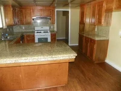 19554 Road 236, Strathmore, CA 93267 photo 4