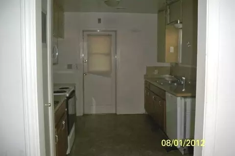 2979 Olive St, Selma, CA 93662 photo 4