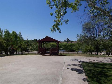 33246 Globe Dr, Springville, CA 93265 photo 7