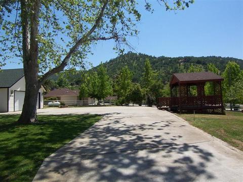 33246 Globe Dr, Springville, CA 93265 photo 8