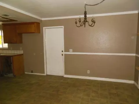 328 Beverly Pl, Exeter, CA 93221 photo 3