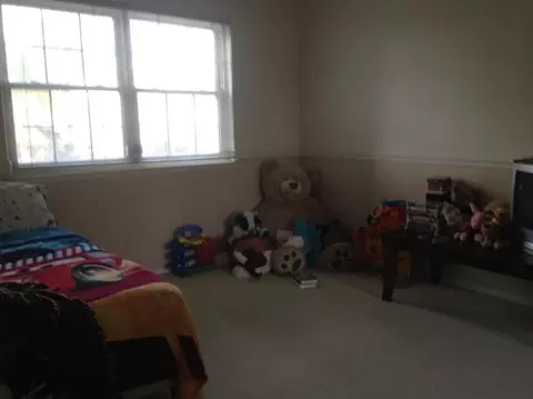 498 Camden, Lemoore, CA 93245 photo 8