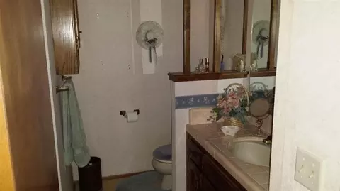33252 Globe Dr, Springville, CA 93265 photo 10