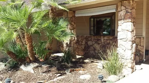 33252 Globe Dr, Springville, CA 93265 photo 3
