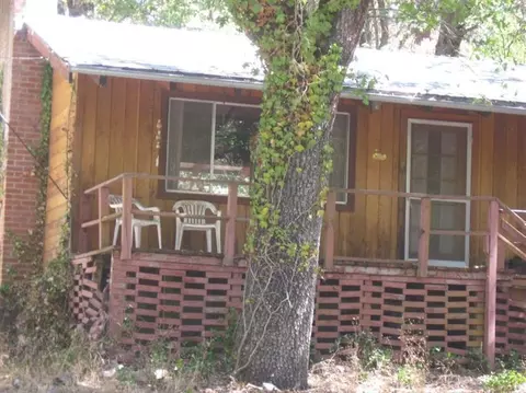 326 Oak Woods Dr, Pine Flat, CA 93207 photo 3