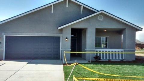 835 Maple Ave, Lindsay, CA 93247 photo 1
