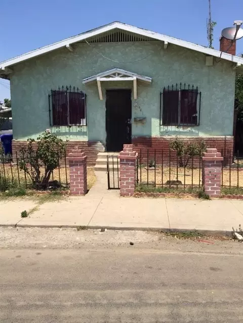 441 Second St, Lindsay, CA 93247 photo 1