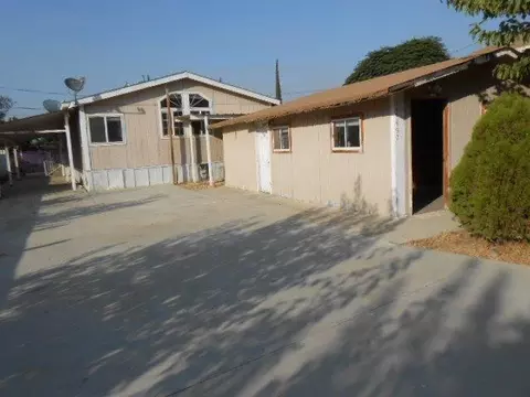 20792 Chaney Dr, Richgrove, CA 93261 photo 12
