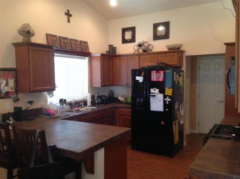 33005 Globe Dr, Springville, CA 93265 photo 4