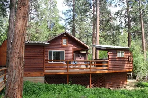 643 Loop Dr, Camp Nelson, CA 93208 photo 4