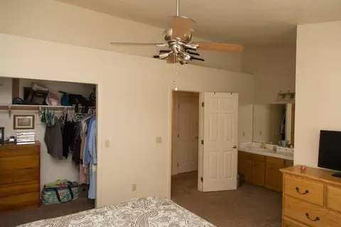 3645 E Stapp Ave, Visalia, CA 93292 photo 17