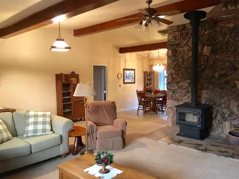 33609 Globe Dr, Springville, CA 93265 photo 13