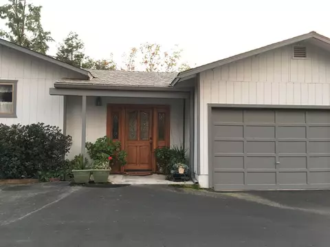 33609 Globe Dr, Springville, CA 93265 photo 1