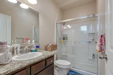 3733 W Clinton Ave, Visalia, CA 93291 photo 13