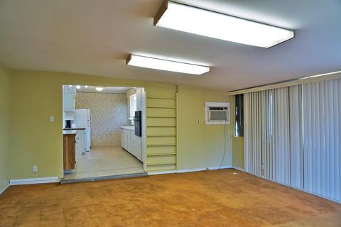 269 W Spring Ln, Lemoore, CA 93245 photo 13