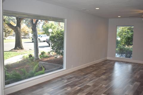 1403 W Beverly Dr, Visalia, CA 93277 photo 22