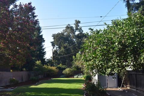 1403 W Beverly Dr, Visalia, CA 93277 photo 12